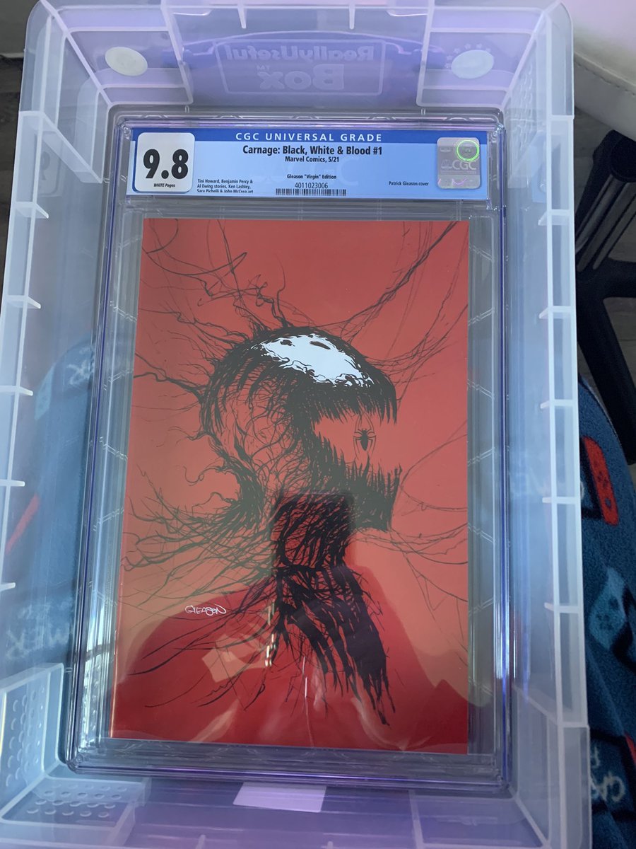 Spiderbam84's tweet photo. No always working or gaming, sometimes it’s just slowly collecting nice things to display in the house ‘eventually’ #CGC #Comics #SpiderMan #Wallcrawler #Symbiote #WheresJJonahJameson #GetMePicturesOfSpiderman https://t.co/1cYhcOZ6d1