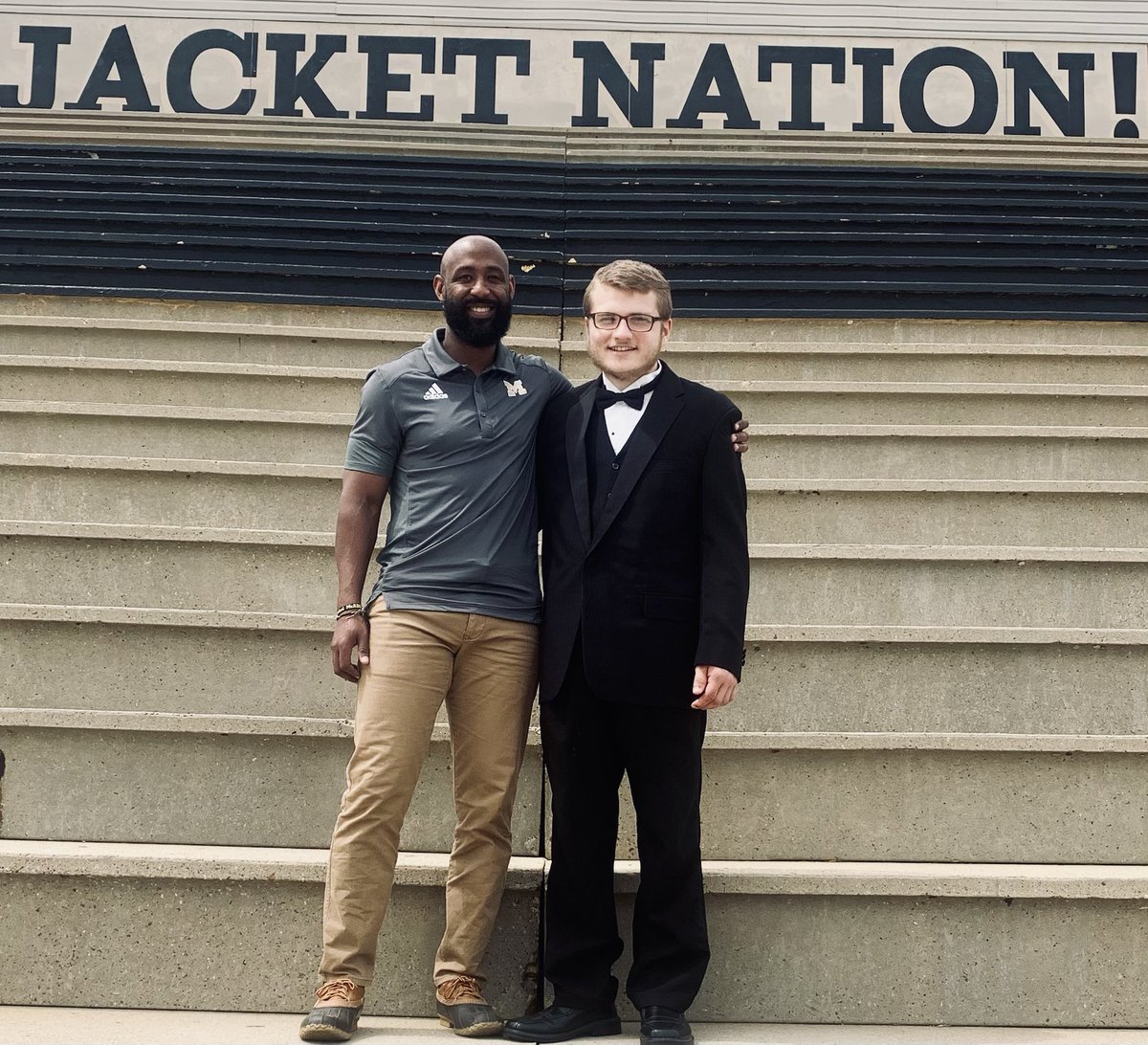 KairosHolmes's tweet photo. Gonna miss this dude. One of the best trainers around and just as awesome of a person. Gonna do great things. Much love Brooks. https://t.co/eUBtv5yI6D