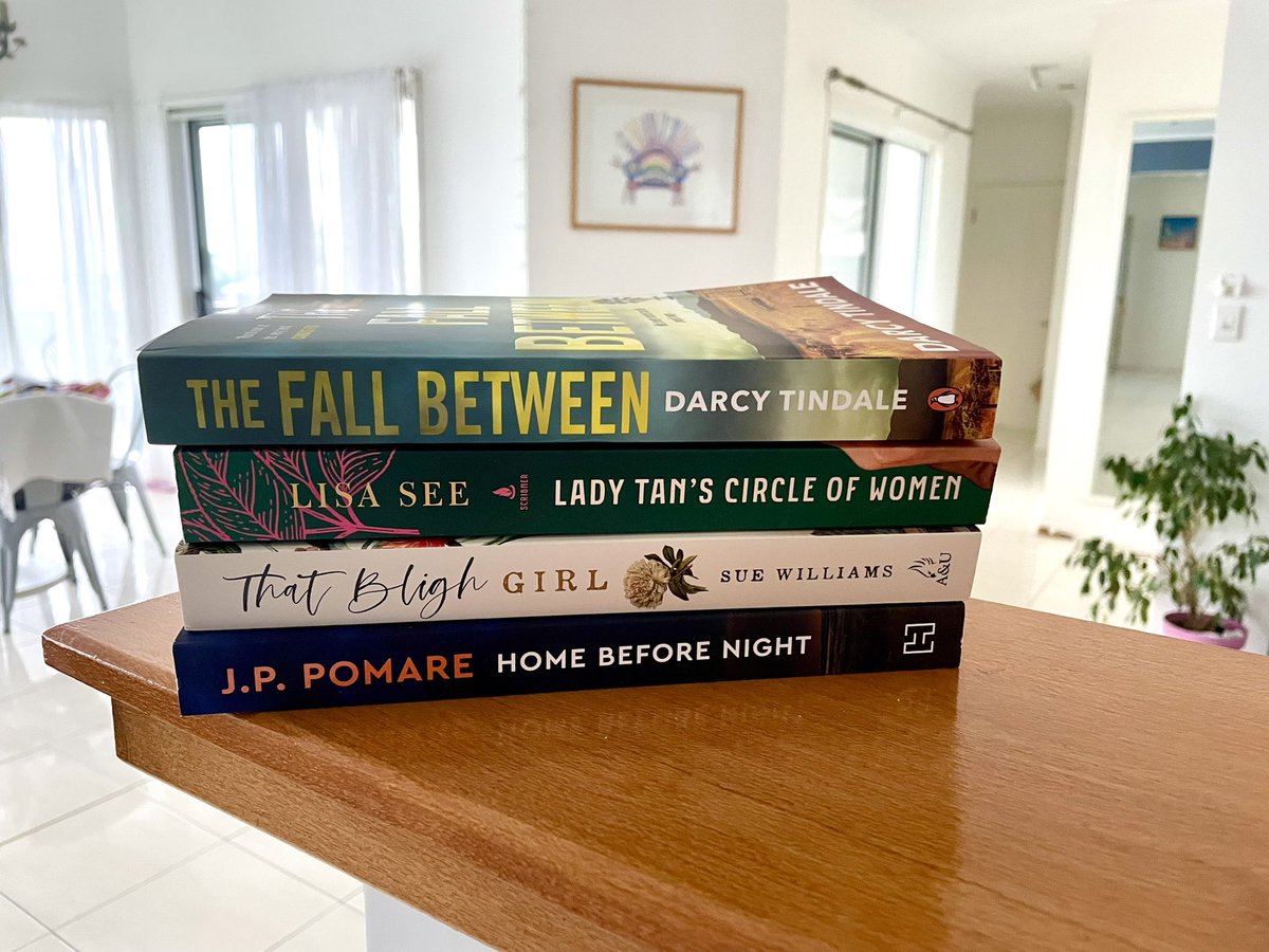 debbishdotcom's tweet photo. This week’s #bookmail. @PenguinBooksAus @SimonSchusterAU @AllenAndUnwin @HachetteAus #ausbookblogger #bookreviewer #booktwitter https://t.co/K549O3nSyd