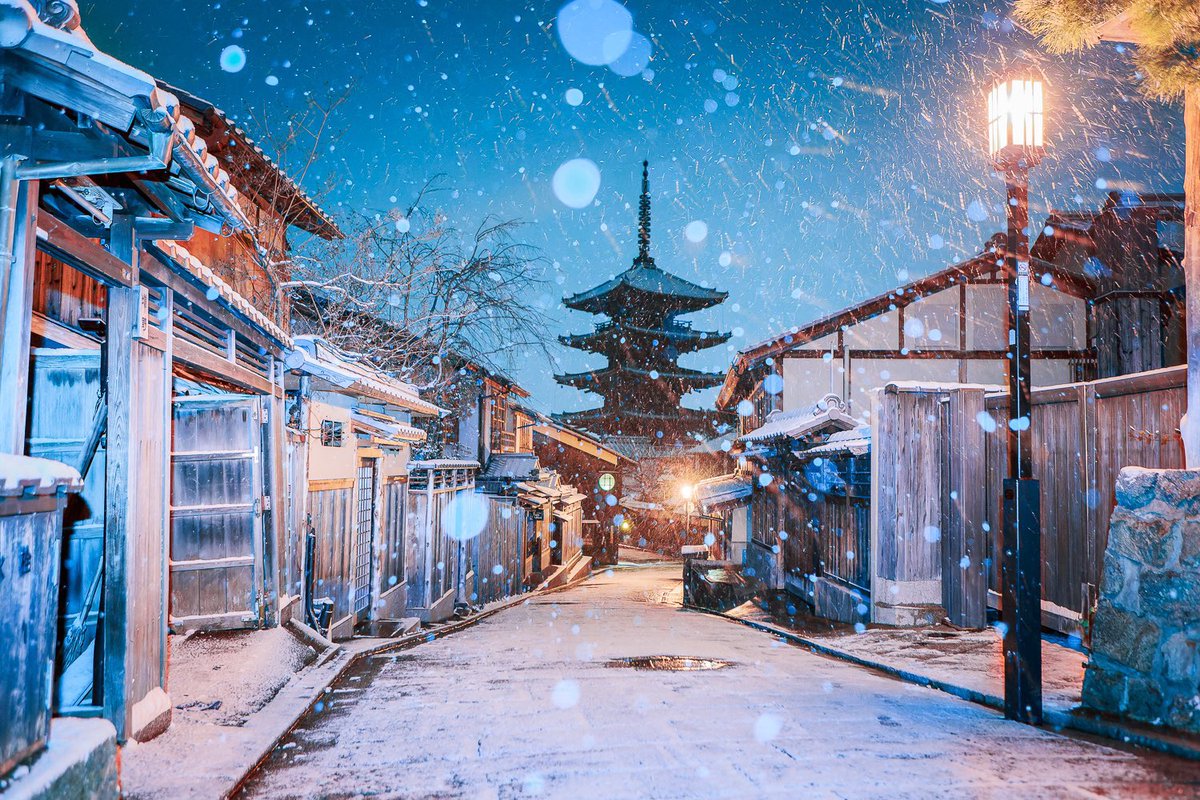 usalica's tweet photo. 幻想的な京都の四季風景

 #これでフォロワーさん増えました https://t.co/fsfV6DdPit