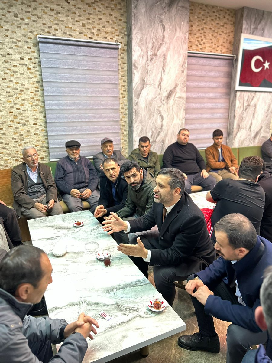 rptuzla's tweet photo. İlçe SKM Başkanımız, Yönetimimiz ve Yeniden Refah Partimiz MKYK Üyesi Erhan ERDOĞAN beyin katılımıyla Tuzla Trabzon/Ağasarlılar Derneğine misafir olduk, Misafirperverliklerinden dolayı Dernek Başkanımıza çok Teşekkür ederiz.

🗓06.04.2023
🕚22.00
🚩Tuzla Ağasarlılar Derneği https://t.co/b9JHKjKweh