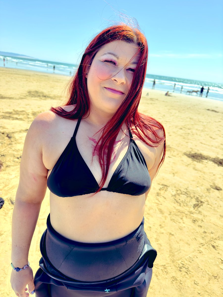rockhero2013_a's tweet image. It’s was fun at the beach..Cali Girls got to get to the beach during spring break #SpringBreak2023 #whoopwhoop #Juggalette #California