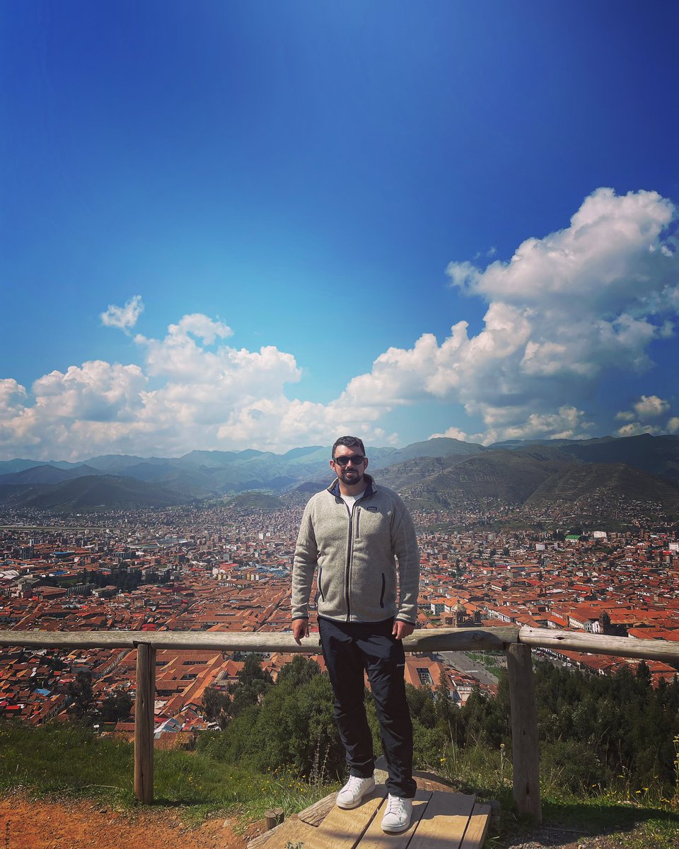 chrishoare17's tweet photo. What a day! First day exploring Cusco- Inca capital! Living a Geographical dream!! 🇵🇪❤️📍😍 https://t.co/KzwmyvJHGt