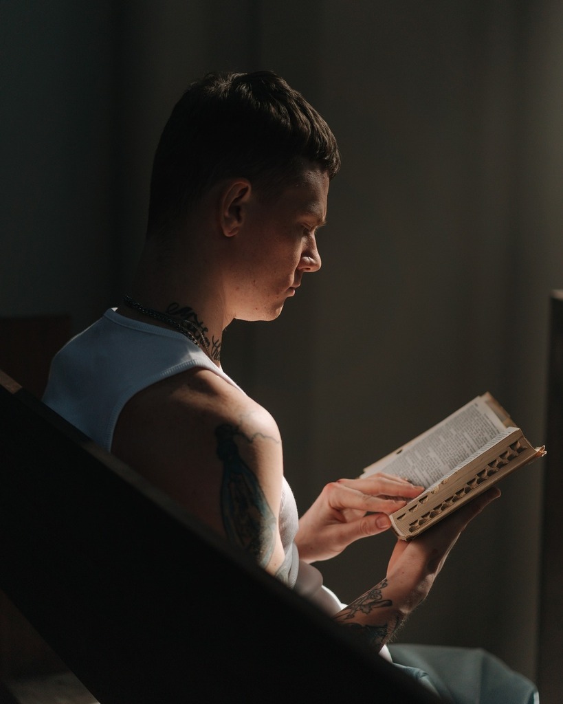 Marcus_writes's tweet photo. Howdy! For Thoughts Thursday, I discuss Story Bibles and how I use them. What are your thoughts?

https://t.co/UPAvVKjMiA https://t.co/eU62wjJEBy https://t.co/2z8eq3c5Ki