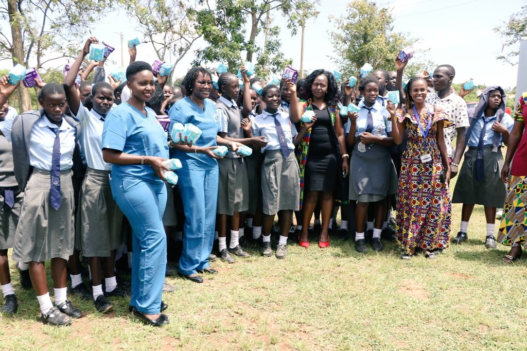 nams_tina's tweet photo. During Cervical Cancer Screening Day, Menstrual Laboratory Was Set Up Courtesy of WKSP to Create Awareness of Menstrual Products, disposal Method, Physical Hygiene, Knowledge on Menstrual Health Management and Create Awareness of the three Menstrual Pledges

@USAIDGH @USAIDKenya https://t.co/UMehDXscxr