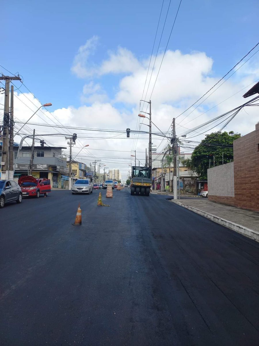 BelemMeubem's tweet photo. TÁ CHEGANDO UMA NOVA BELÉM. 

Prefeitura de Belém transforma a Rua dos Mundurucus, uma das principais vias da cidade.

Por Cowboy do Asfalto ( Luis Antonio Castro Palheta ) https://t.co/ZU6PnCN3kW