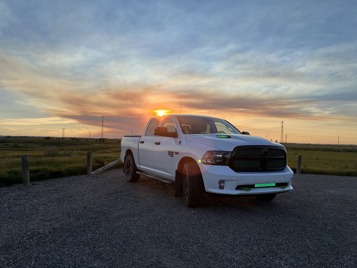 Tonkaty_91's tweet photo. Can’t wait for summer! #Ram1500 #RamCanada #truenorthrams #medicinehatramsandmopars #Alberta #Canada https://t.co/cjCCwVqEfI