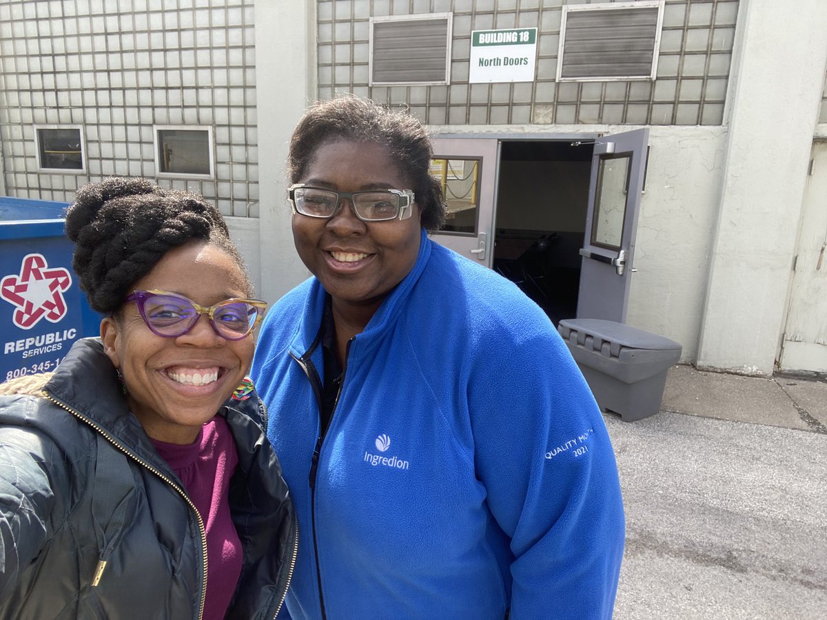 TamikoNettles's tweet photo. So grateful for Ingredion! Every year, they surprise us with more than enough toiletries/hygiene products for our #EveryWoman Chicago Chapter+ they outdid themselves again! #grateful #communitysupport #ALLIN #supportourhomeless #EWPChi https://t.co/anHYOojqtl