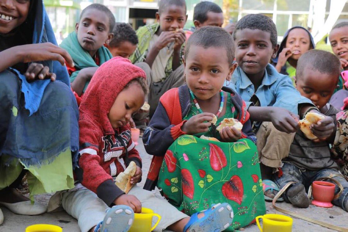 Eyerustg's tweet photo. The rights of #ChildrenOfTigray have been completely obliterated by the 🇪🇹n &amp;🇪🇷n gov as they deliberately target Tigrayan children to kill, rape, &amp; starve them. #IC  save Tigray children. @UNHumanRights @WFP @WHO @SecBlinken @POTUS @BradSherman @antonioguterres @UNGeneva @UN_HRC https://t.co/443HKpylbM