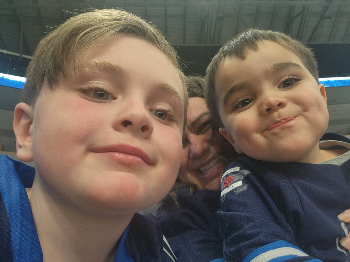 cmutimer9999's tweet photo. #gomoosego so excited for moose game!! https://t.co/xEapfNHO1X