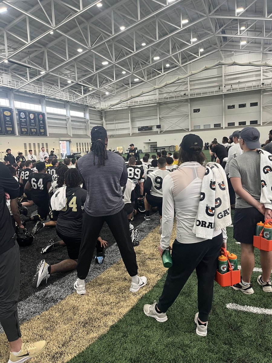 Patrickkailie07's tweet photo. Had a great time at @BoilerFootball! Thank you for the amazing experience.

@HSEFootball @CoachMillz_ @SWiltfong247 https://t.co/8VzlCeXVsK