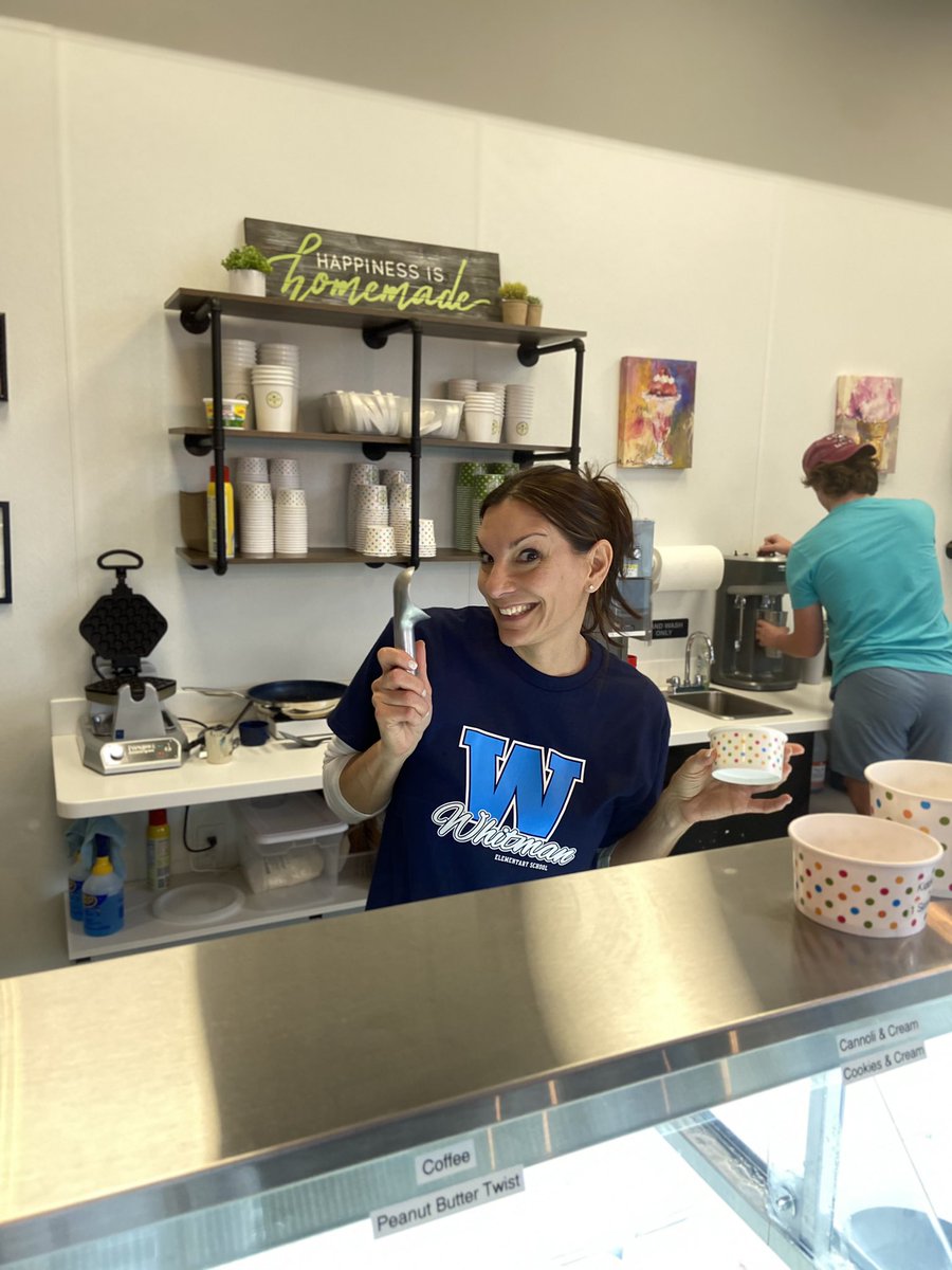 MissDott_'s tweet photo. Mrs. Dulude did a killer job as our Whitman “Celebrity Scooper”! She scooped Knox a cookie monster ice cream and River a classic cake batter! All of our wildcats were so excited to see her behind the counter! #WhitmanWildcats https://t.co/uM98qNsJNd