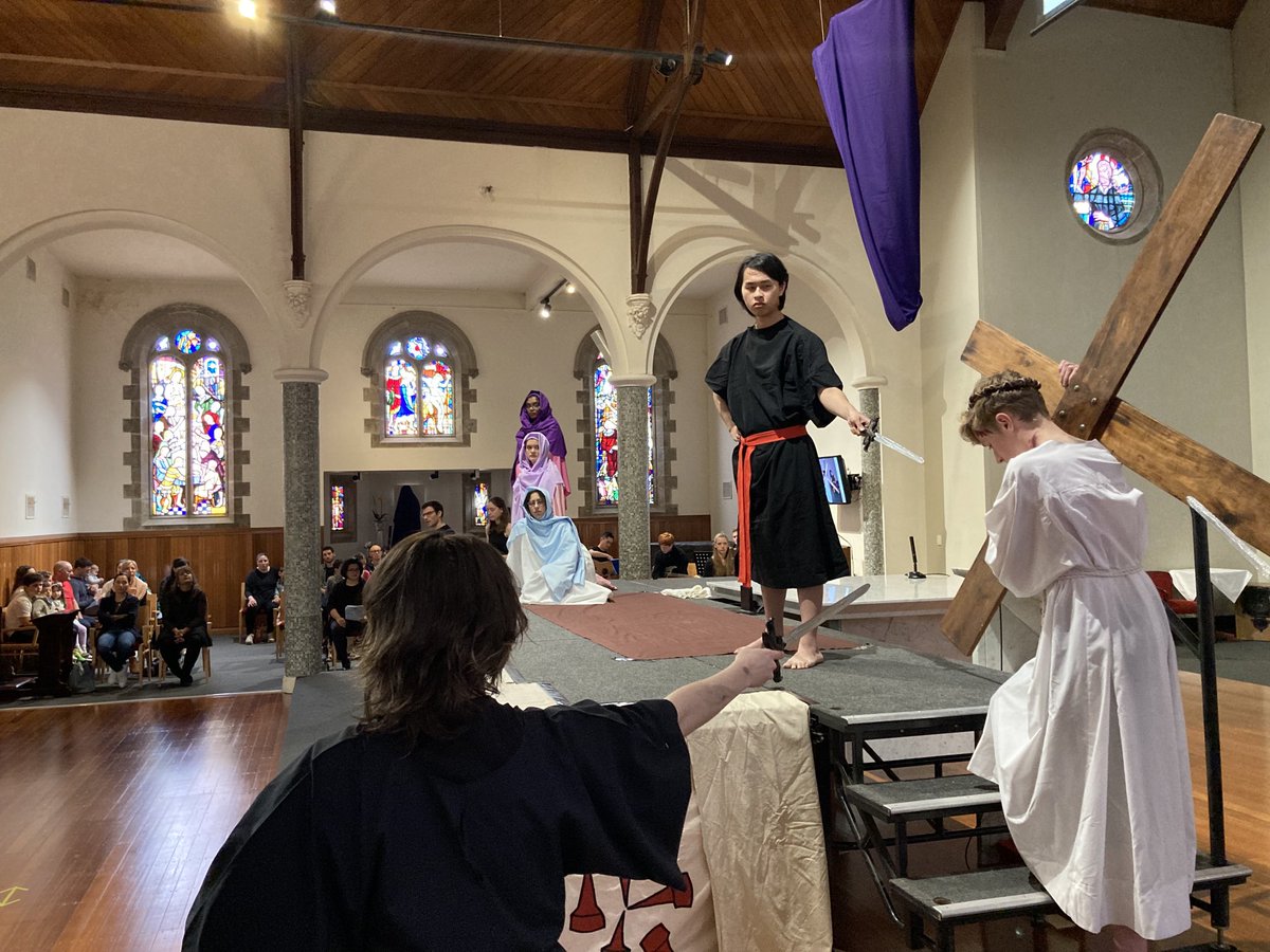 TonyKerin's tweet photo. Youth of the Parish enact the Stations of the Cross #GreaterBoxHill https://t.co/dOyS0jhO9j