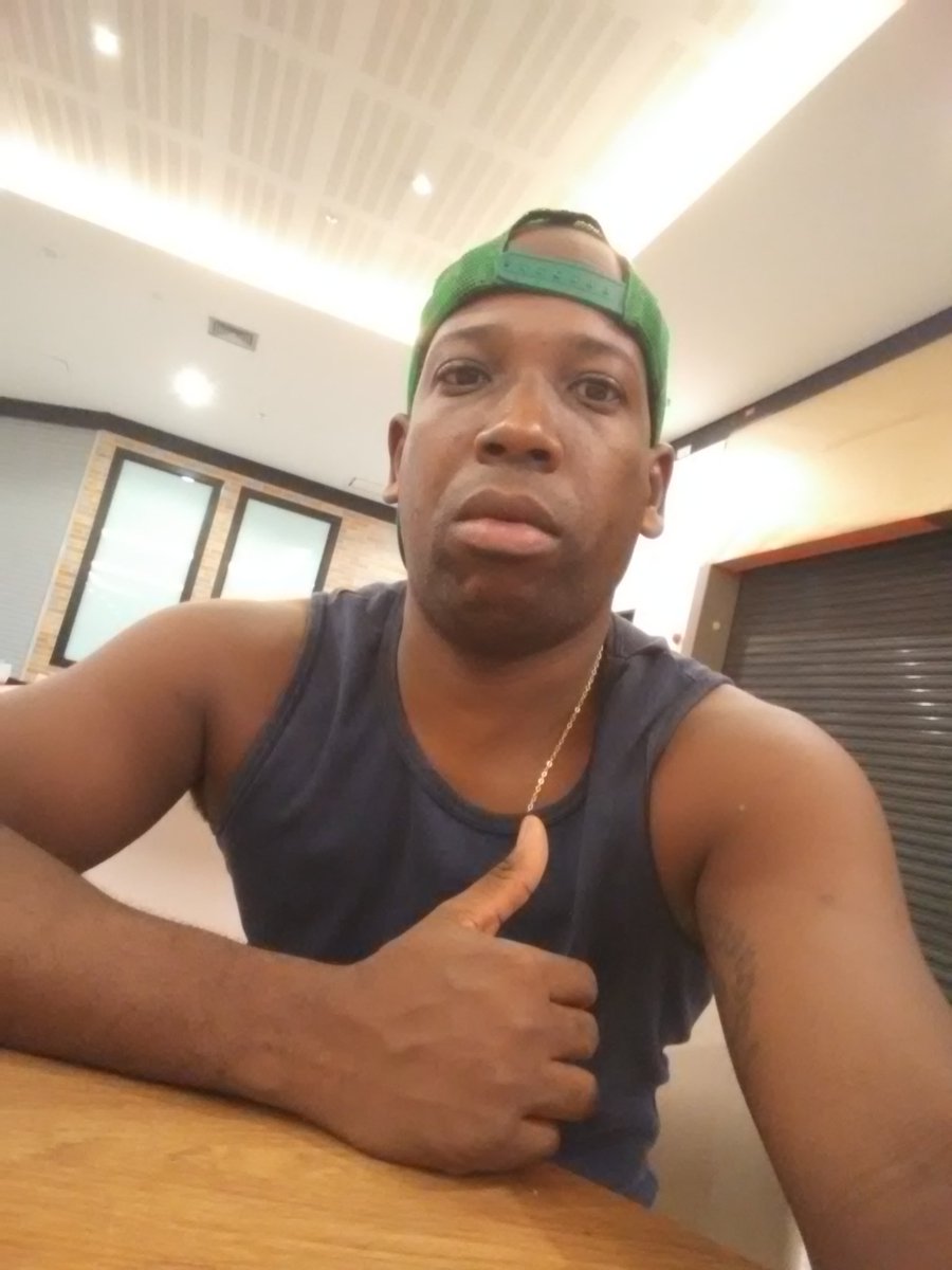 Nem todo gato preto e sinônimo de azar !!!