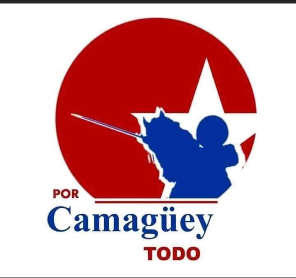 DrLeonardoRR's tweet photo. [...] lo que no se puede renunciar es a hacer" así concluyó Federico Hernández primer secretario del PCC en la provincia chequeo con MIPYMES que donan su labor en la reparación y mantenimiento del Hospital Pediátrico #Camaguey  por sus #55Aniversario .
#PorLaPatriaManoyCorazon https://t.co/FkFYmS1oTV