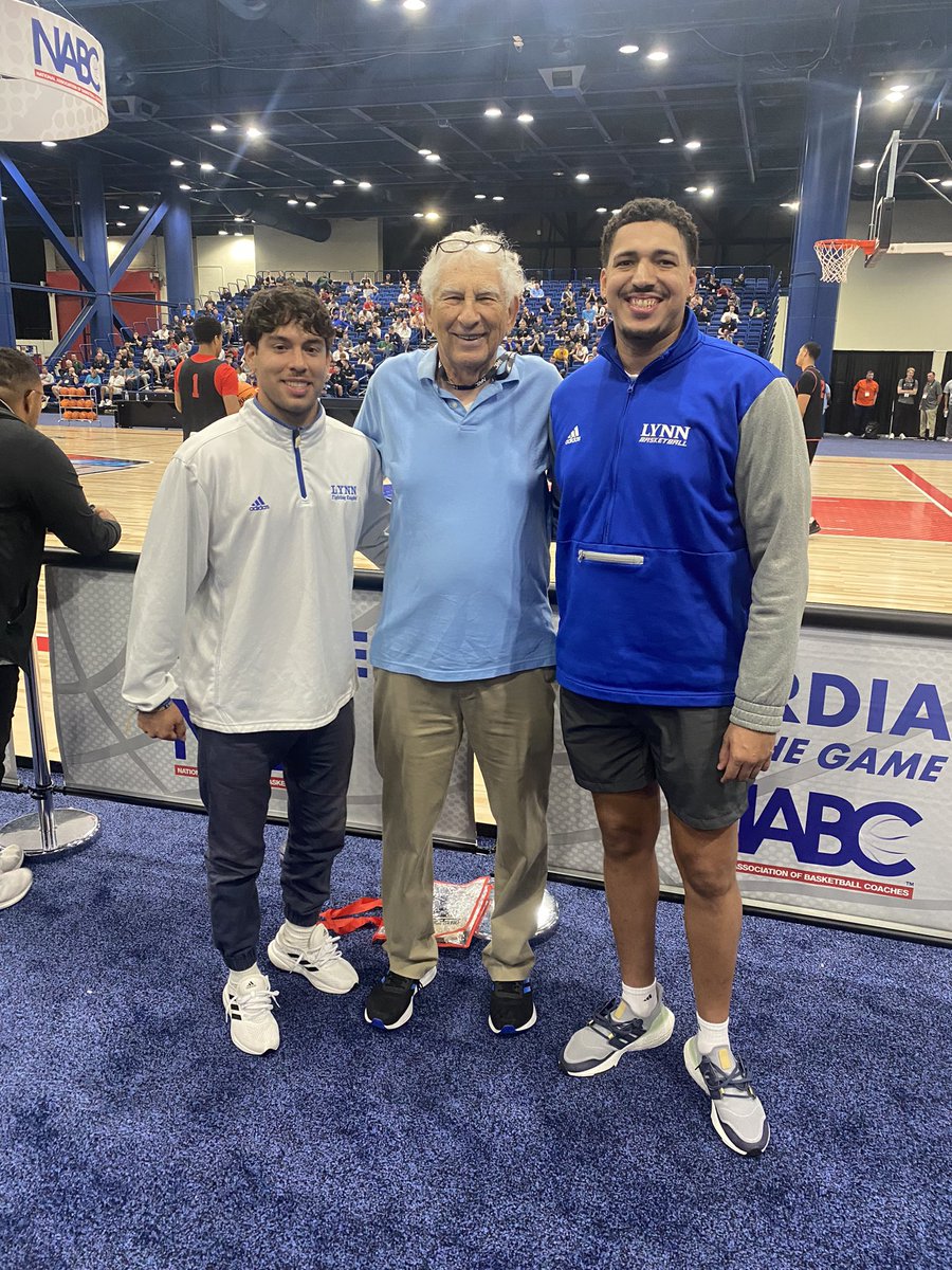 Our staff had an awesome time at the NABC convention/Final Four with Larry Smith! #marchmadness2023