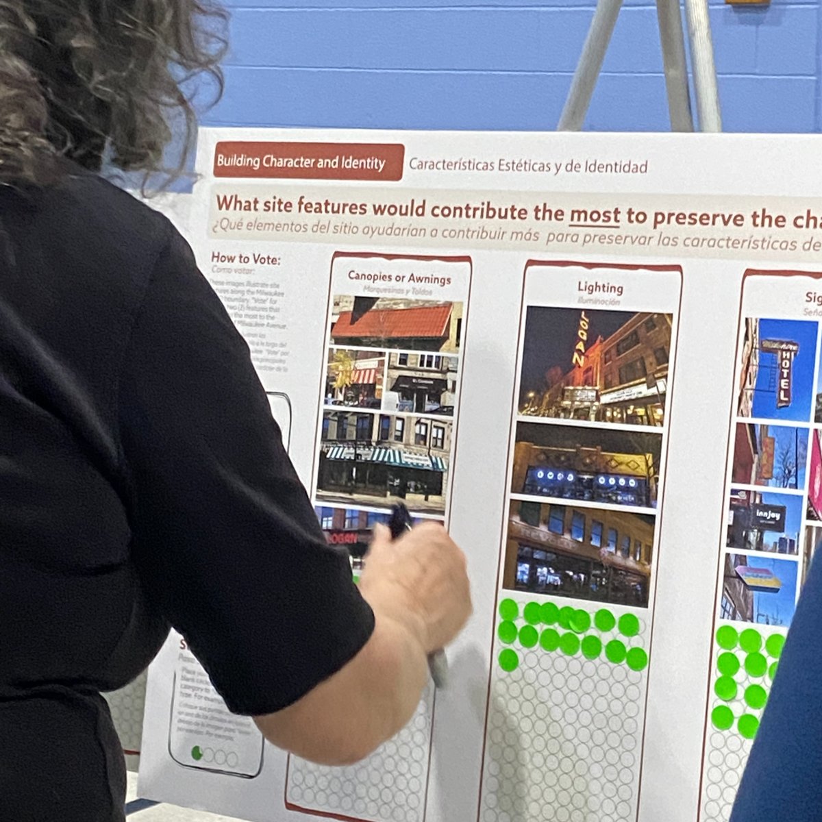 Borderless Studio tweet media