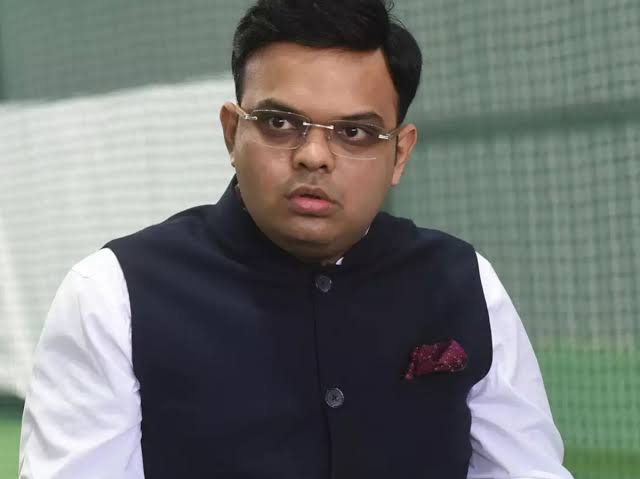 विश्व स्वास्थ्य दिवस' की सभी को शुभकामनाएं! PM श्री <a href="/narendramodi/">Narendra Modi</a> जी के मागदर्शन से हम सभी 'विश्व स्वस्थ सुचकांक' के निचले स्तर पर पहुंच चुके है देश के हर राज्य को मेडिकल से ज्यादा हिन्दू, मुस्लिम कर रहे अगर इस तरह चलता रहा तो हमलोग बहुत जल्द वश्व गुरु तो नहीं  गुरु घंटाल बनेंगे