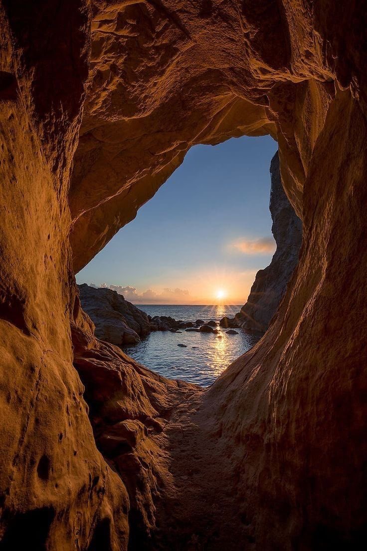 World Wonders (@poulmaskey) on Twitter photo 