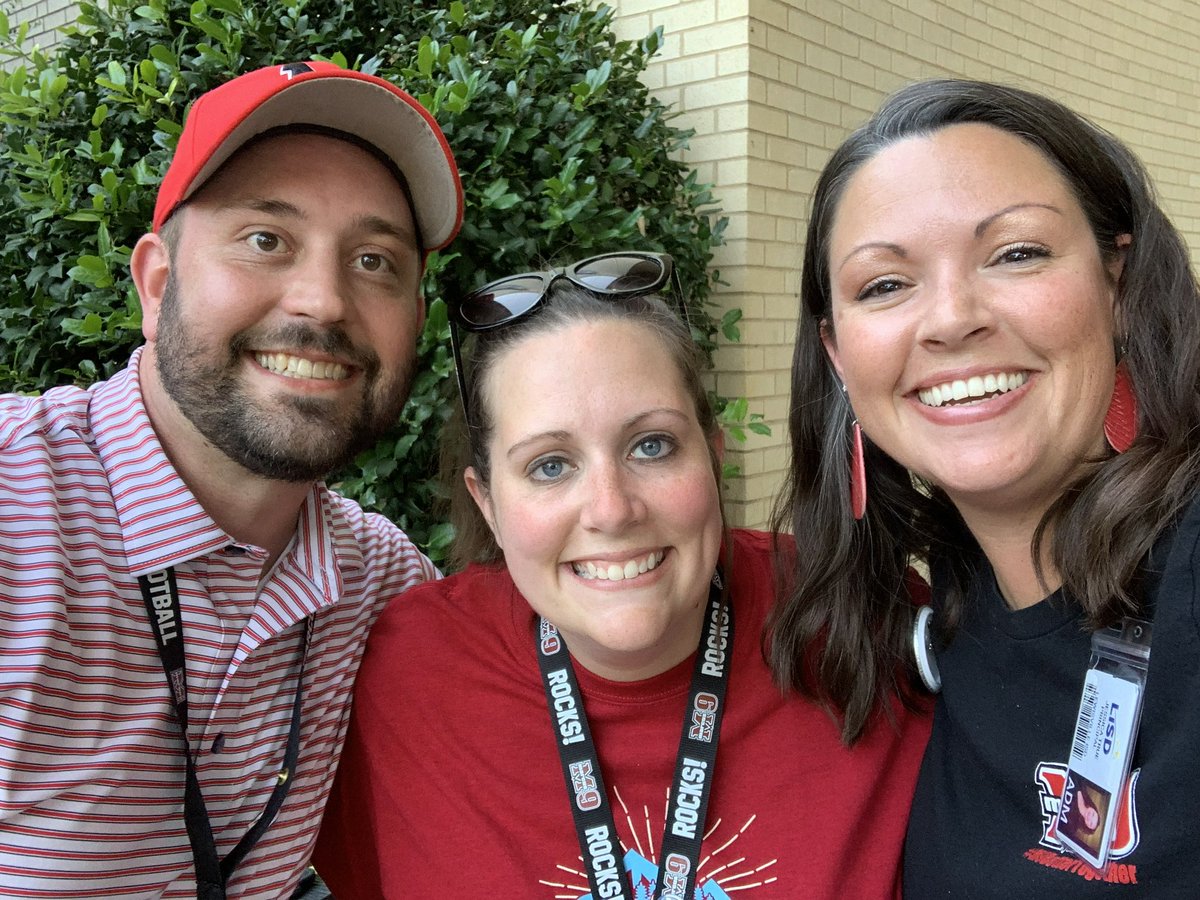 TrueTrueje's tweet image. I am beyond blessed to call these two amazing APs family. Their dedication to our students and staff makes me proud each day. They are hard working, caring, responsible, and trustworthy. Thank you @greenr_lisd and @PayneLISD for being rockstars!