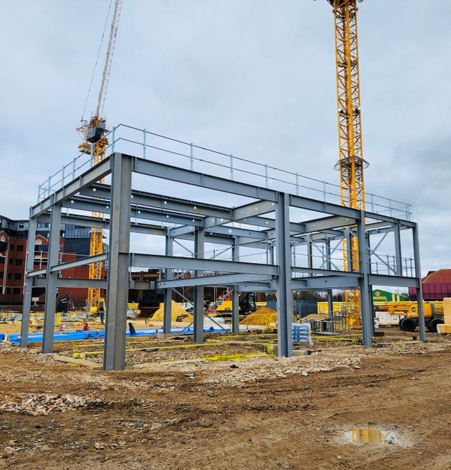 My work, will often contact the people to see the progress of the work I will buy water or food to my workers regardless of everyone first pay attention to safety I hope to give my family a happy life every day #steel since the small factory