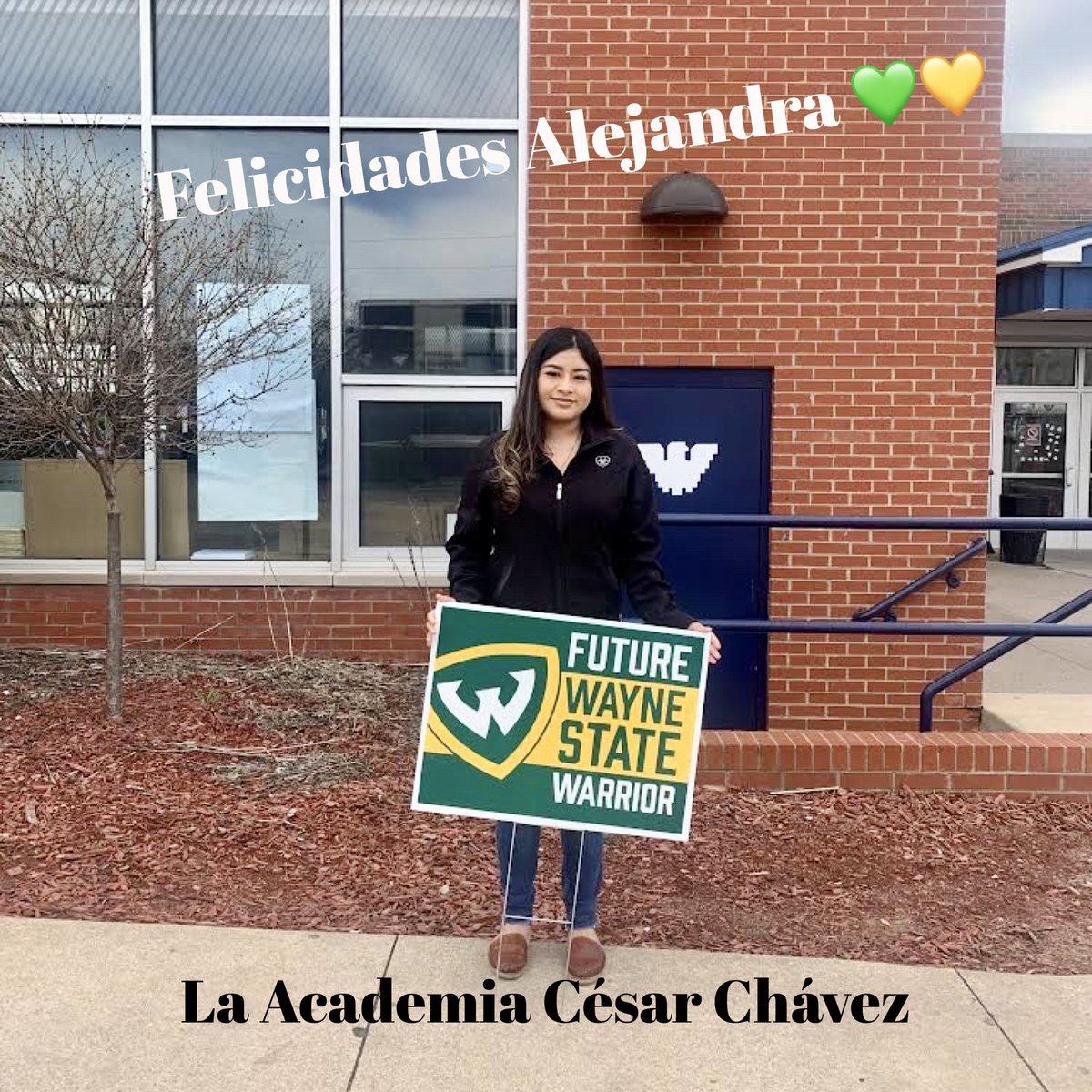 aztecwaterman's tweet photo. #DetroitCesarChavezHS @waynestate #WarriorDay We are very proud of all of our seniors that have been accepted to Wayne State University - 40+ and counting 💚💛 https://t.co/xqL1lYeZ6h
