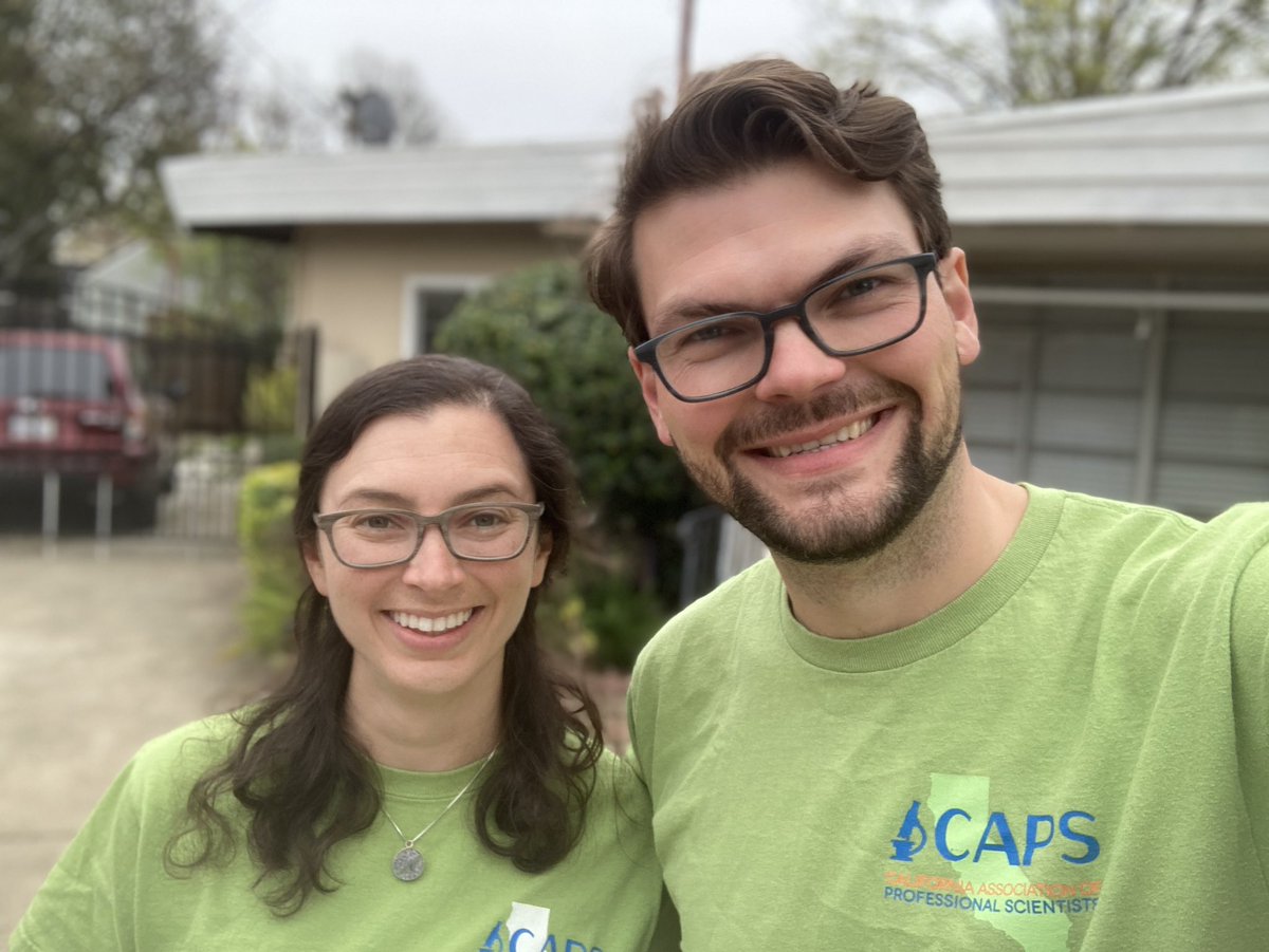Two @capsscientists working from home. Our new bargaining starts today. Support fair pay for scientists! #UnionStrong #CAStateScientists