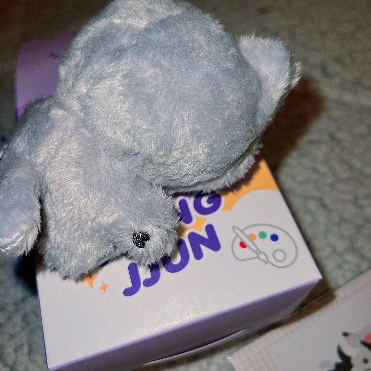 dreamweishen's tweet photo. KONGJJUN !!!! thank you @wangjjen for making such a cute renjun 💗 and thank you so much @nctenil !!!! it arrived last week and it was so well packaged it survived a storm 🫶🏼 just in time for my concert !!!! thank you for working with me after the address thing haha #nctenil https://t.co/JIDZyfxF0J
