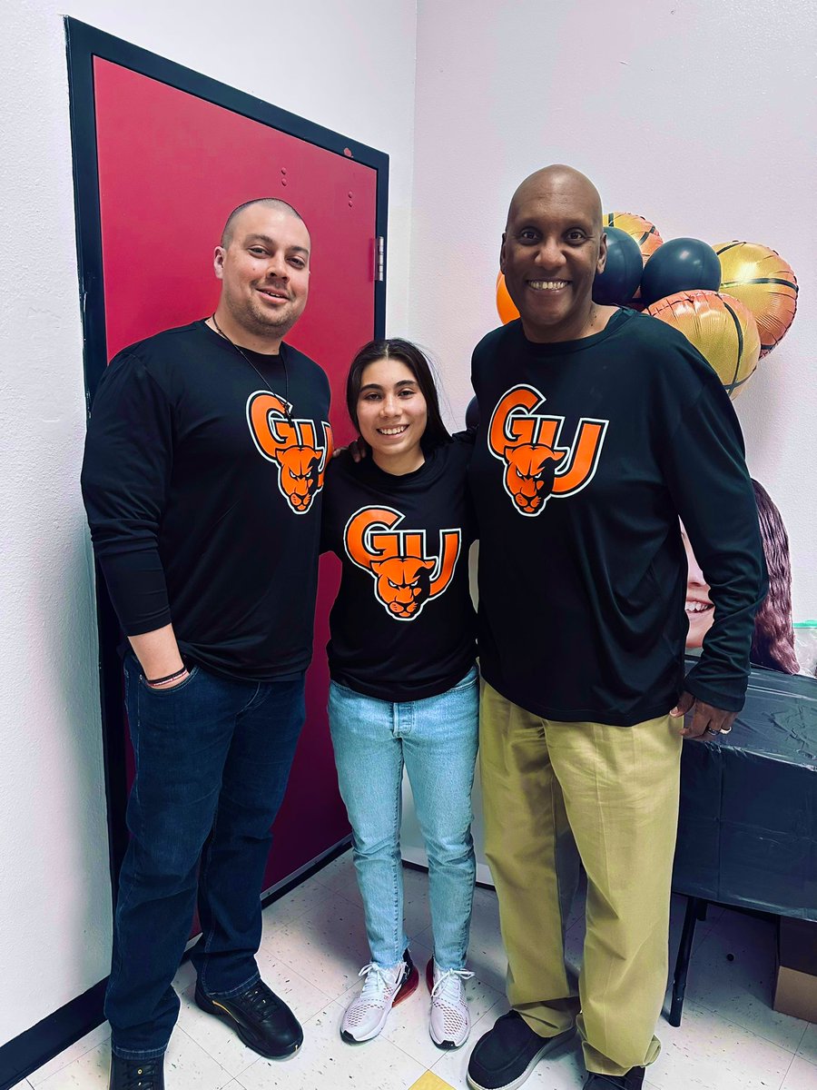 Coach_RHancock's tweet photo. Honored to watch our very own @AlyssaAbascal sign to play at the next level! Congratulations, continue to be the hardest worker in the room, and stay focused on your goals. The Lady Aztecs will always have your back! #FamilyBusiness @ELDO_GBBall @EDAztecs_HS https://t.co/ez0XuQR4Ta