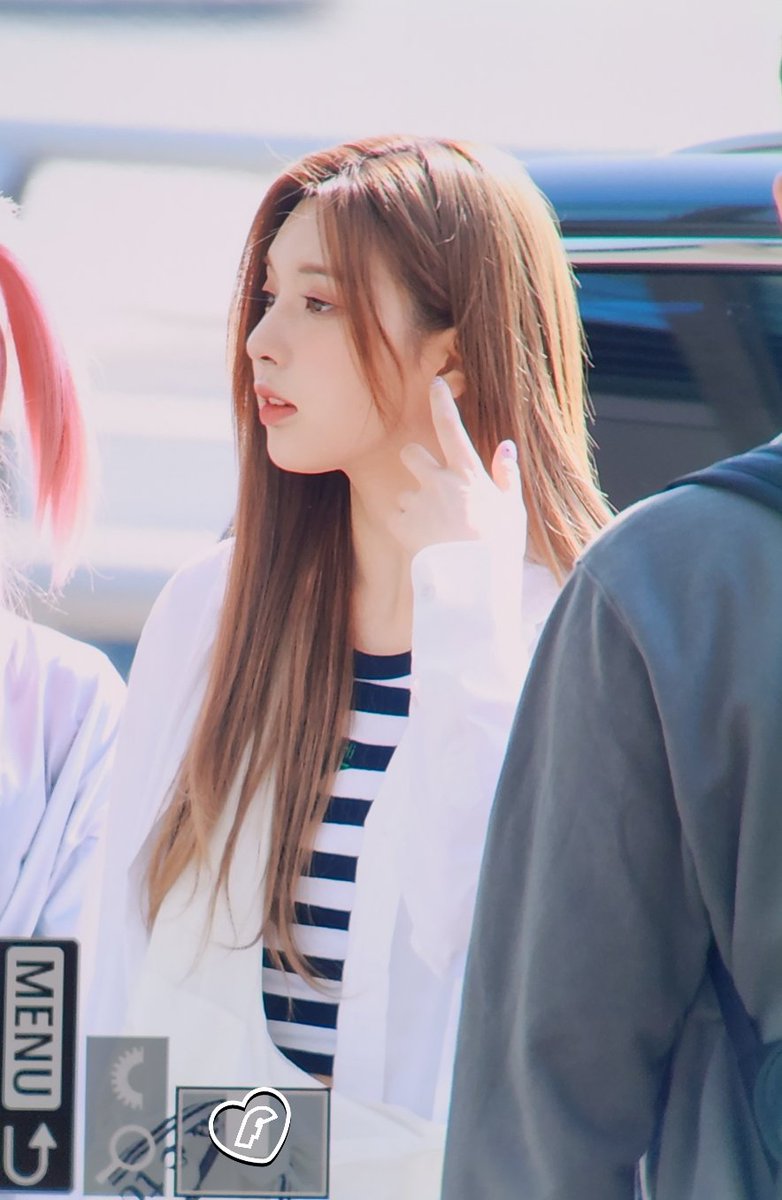 Bai_Fari's tweet photo. 230407
✨✨✨
#배이 
#BAE
#NMIXX #엔믹스
#expergo https://t.co/KoSXVJjKXV