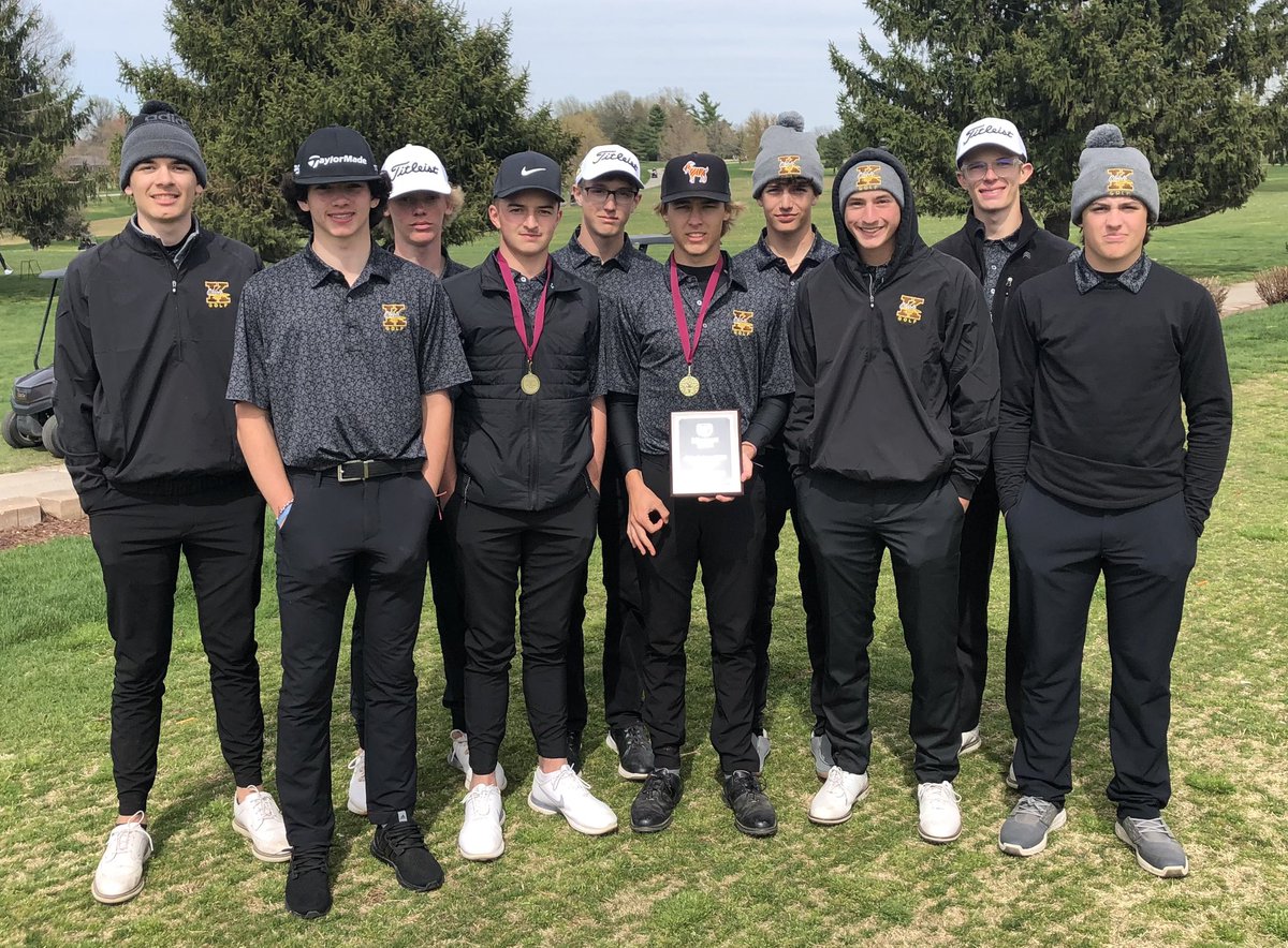 Your Kickapoo Chief Golf Team won the Missouri State Relays Tournament today at Stewart GC by two shots over Glendale in the 23 team tournament. KHS 302, GHS 304, with Lebanon and Rogersville tied in 3rd at 305. Every shot counts. Way to go Chiefs!!!