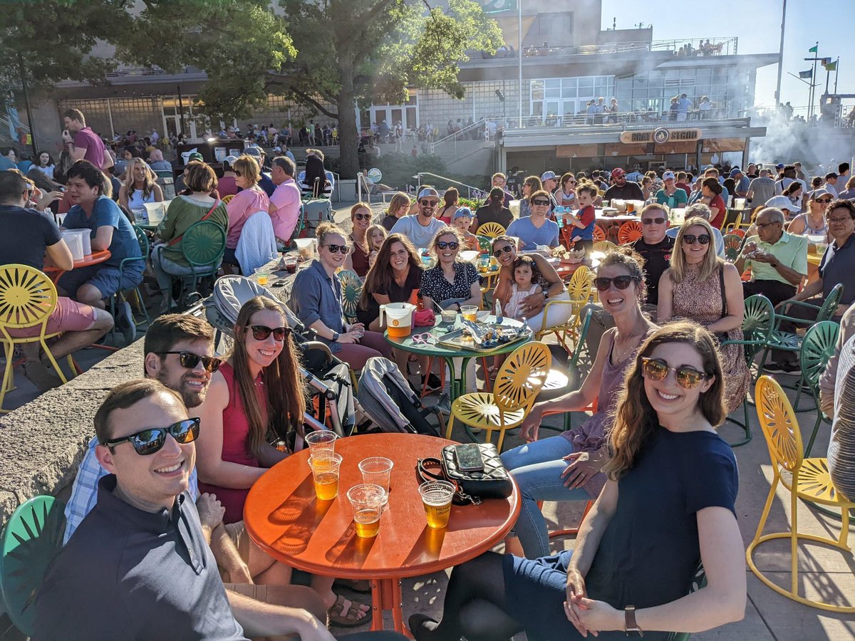 ☀️ Summer ☀️ is coming and we want YOU to join us on the <a href="/WisconsinUnion/">Wisconsin Union</a> Terrace!! Hiring an MS or PhD #MedPhys to jump in as we get ready for a big expansion! Tremendous growth opportunity-it’s a 💫 transformational 💫 time to be a Badger!!
<a href="/aapmHQ/">American Association of Physicists in Medicine</a> ad:  
joburl.ws/18405796