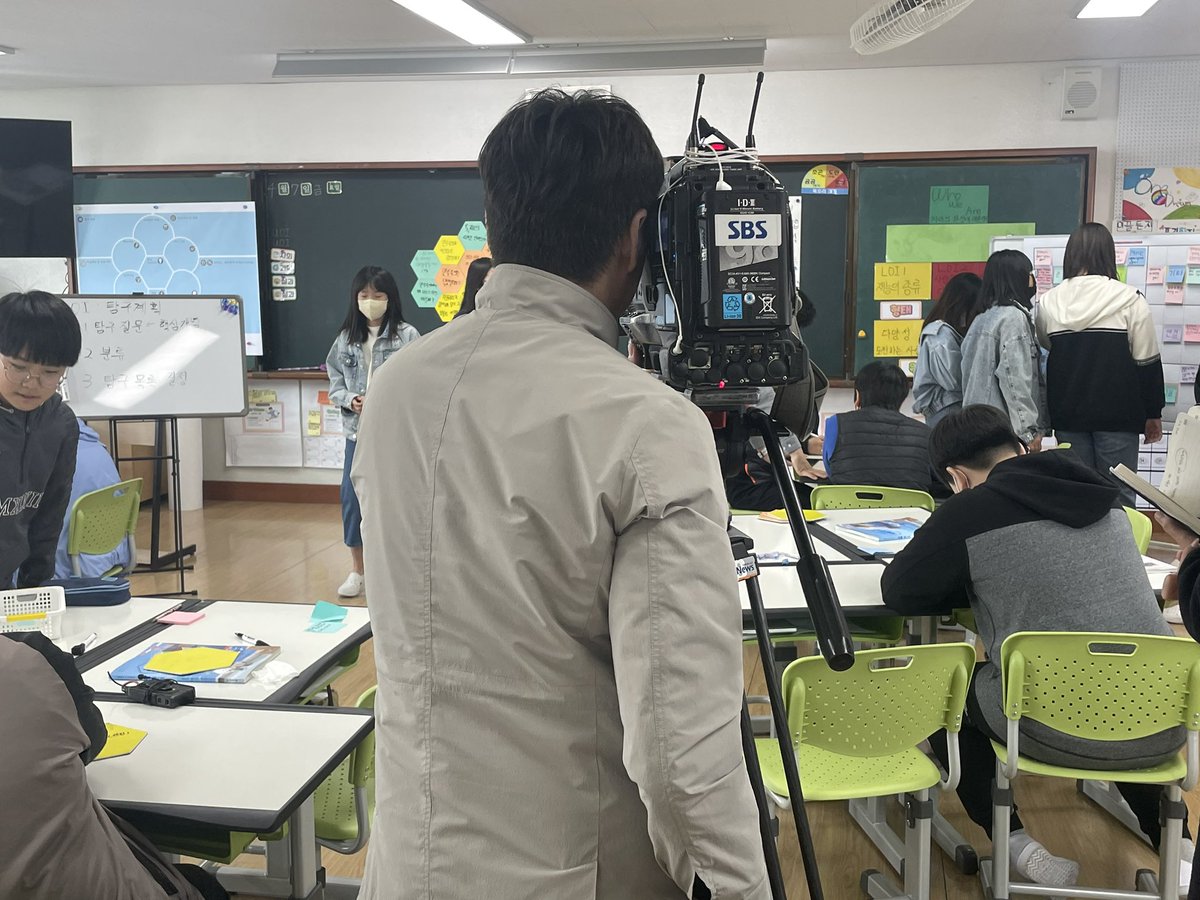 Today, the SBS(Korean Broadcasting Corporation) crew visited our school! Among the Korean PYP school YSES was firmed as a representative!
#YSES #daegu
