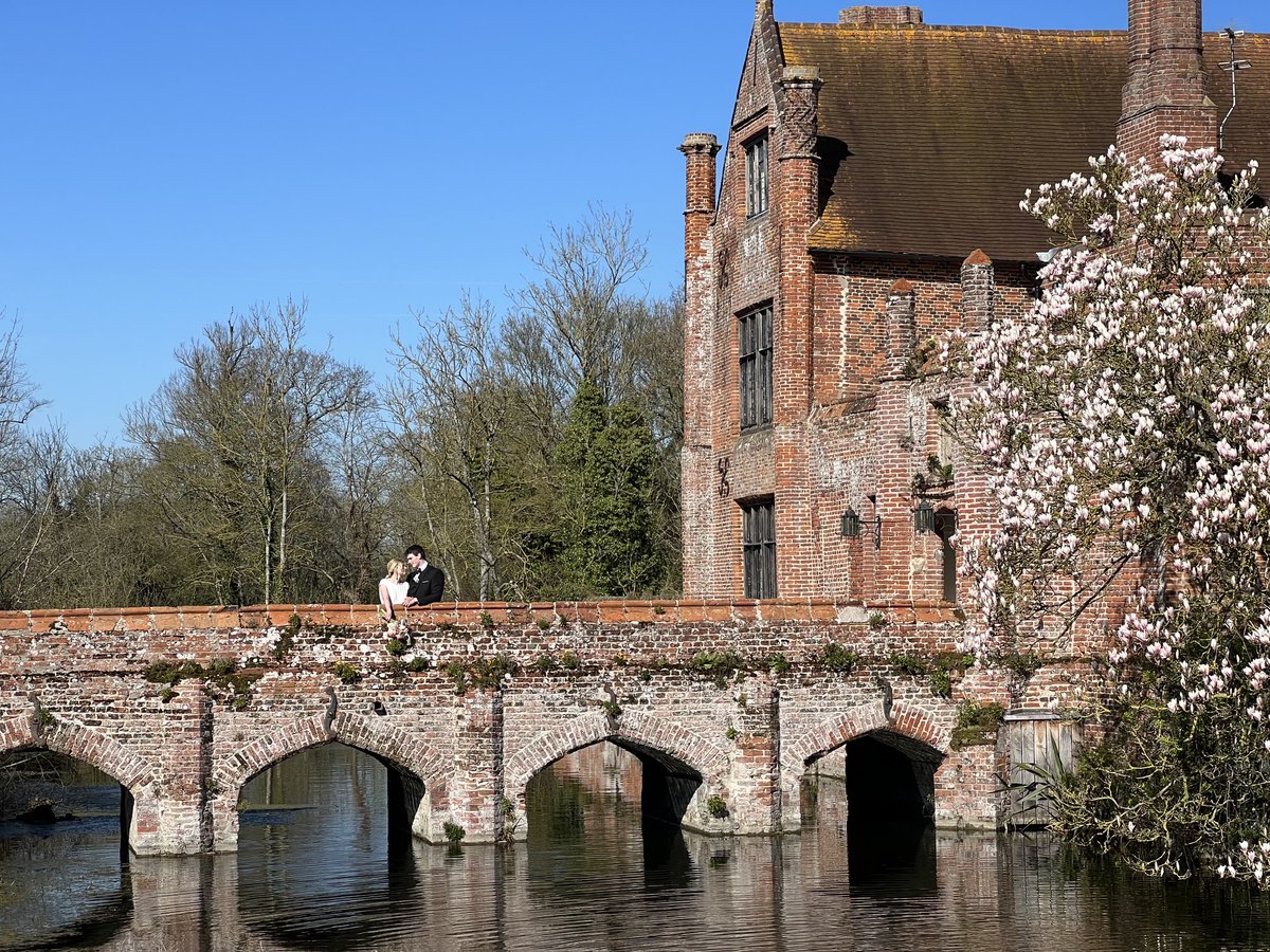 Crow's Hall Weddings tweet media