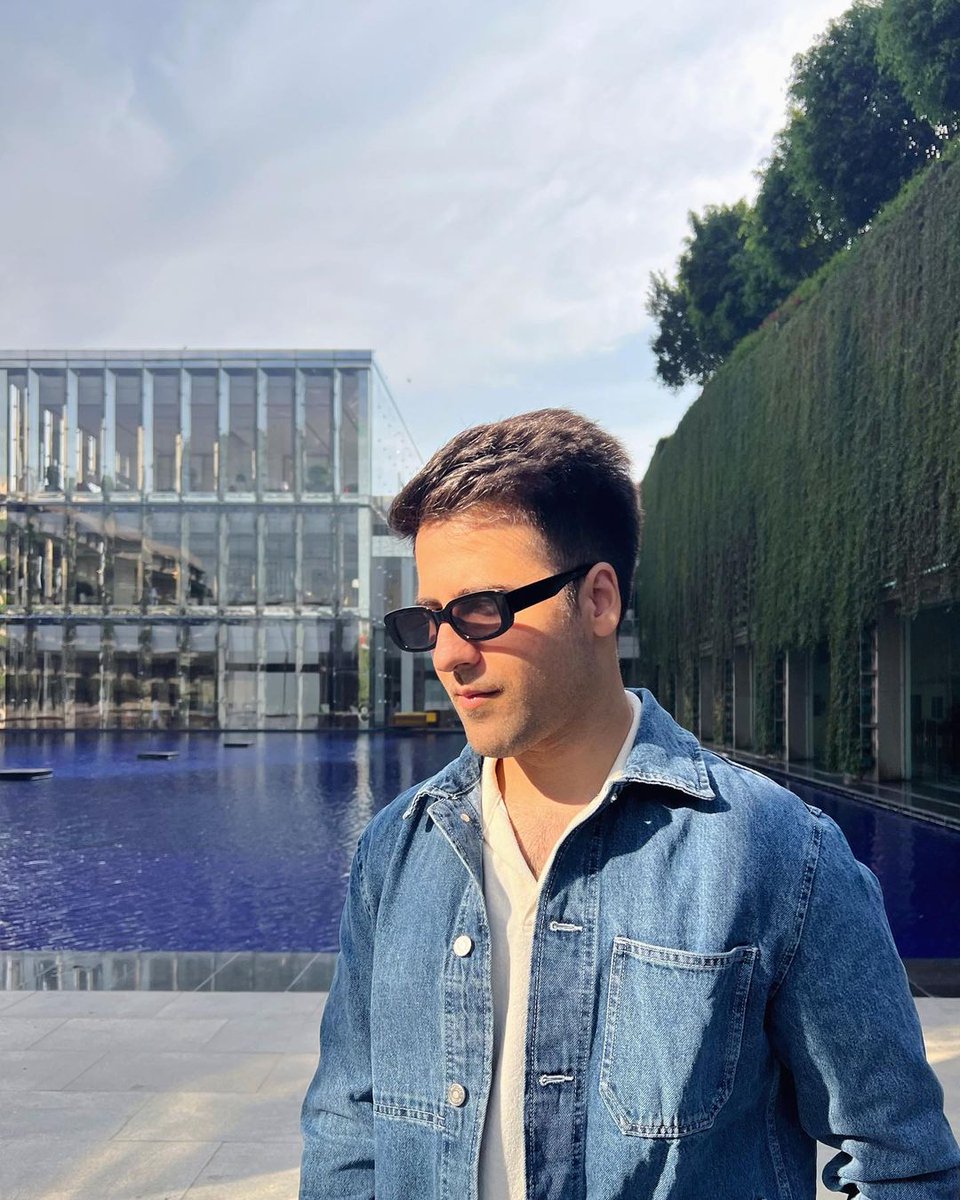 ritvik_aroraa's tweet photo. Too many left profiles, too many I left profiles🧊 https://t.co/p53NKx3nZg