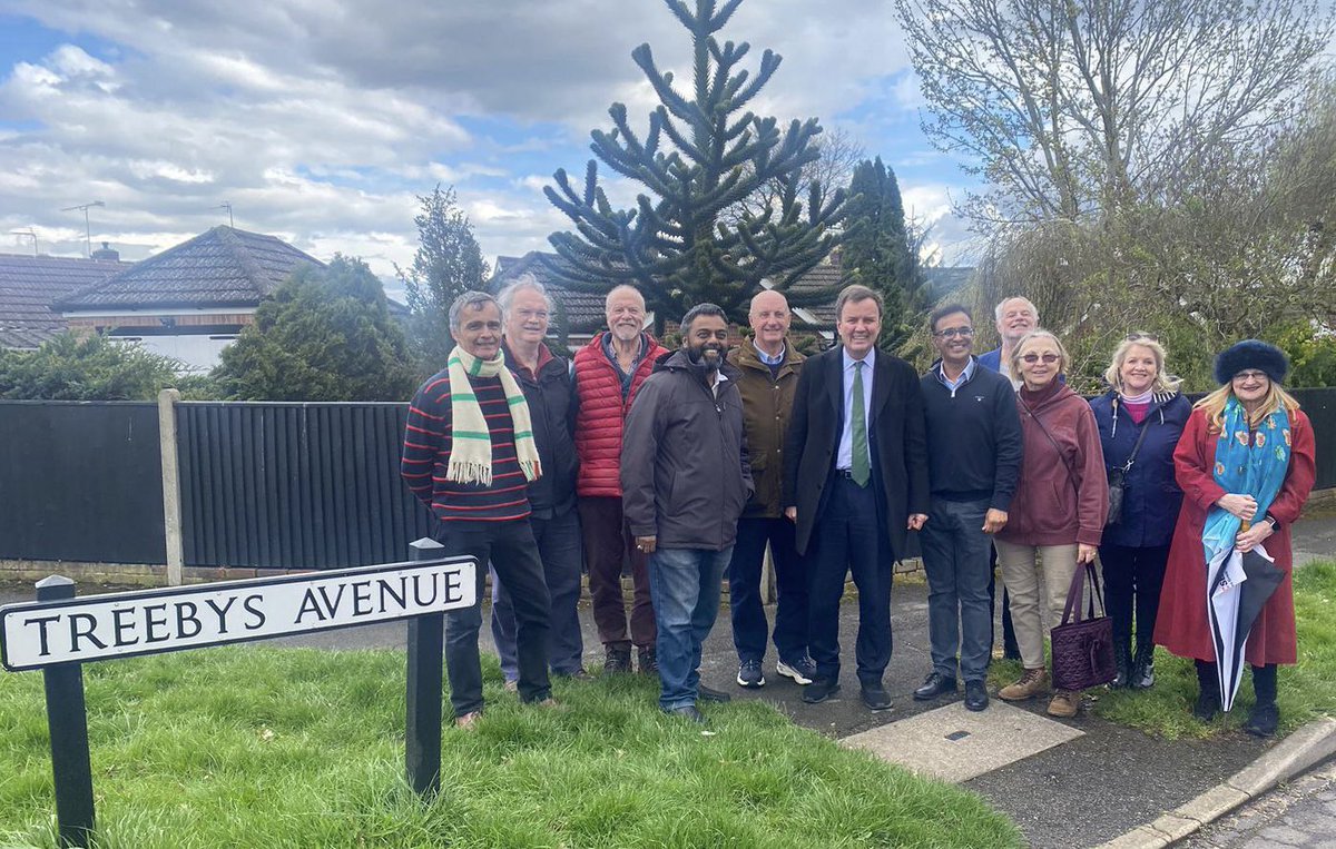 GregHands's tweet image. A great campaign day in Surrey yesterday, visiting hard-working @Conservatives councillors &amp;amp; candidates on 4 councils:

✅ Woking with @JonathanLord 
✅ Elmbridge with @DominicRaab 
✅ Guildford
✅ Waverley

For better services at a lower cost, #VoteConservative on 4th May!