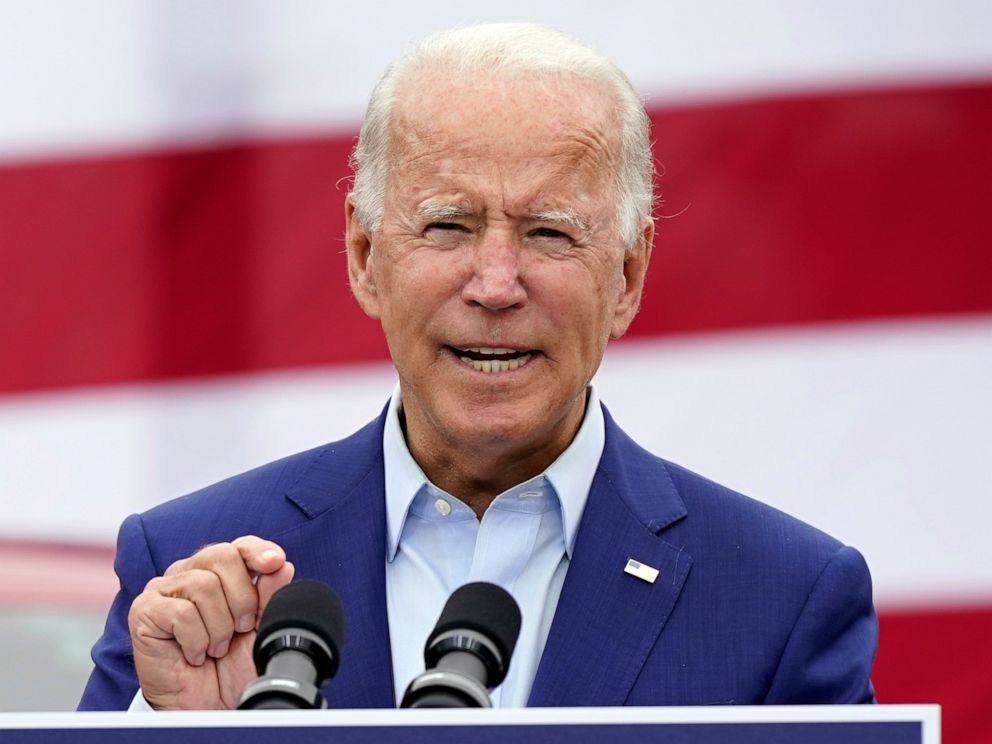 aonanuga1956's tweet photo. Dear President Joe Biden, please just trash the open letter by Chimamanda on Nigeria's election once it gets to your desk. She wrote fiction, inspired by the monumental loss of her tribesman Peter Obi. https://t.co/7hq7iS3c7v