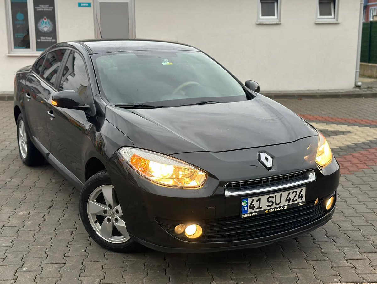 cngzadgzl's tweet image. 2011 Renault 1.5DCİ EXTREME PAKET 234.000KM 
Sağ ön çamurluk 
sol ön çamurluk 
Sol arka kapı 
Arka tampon BOYALIDIR. 
Değişen YOKTUR tramer:1.750₺
#kocaeli #2el #istanbul #yalova #adapazarı #sakarya #gölcük