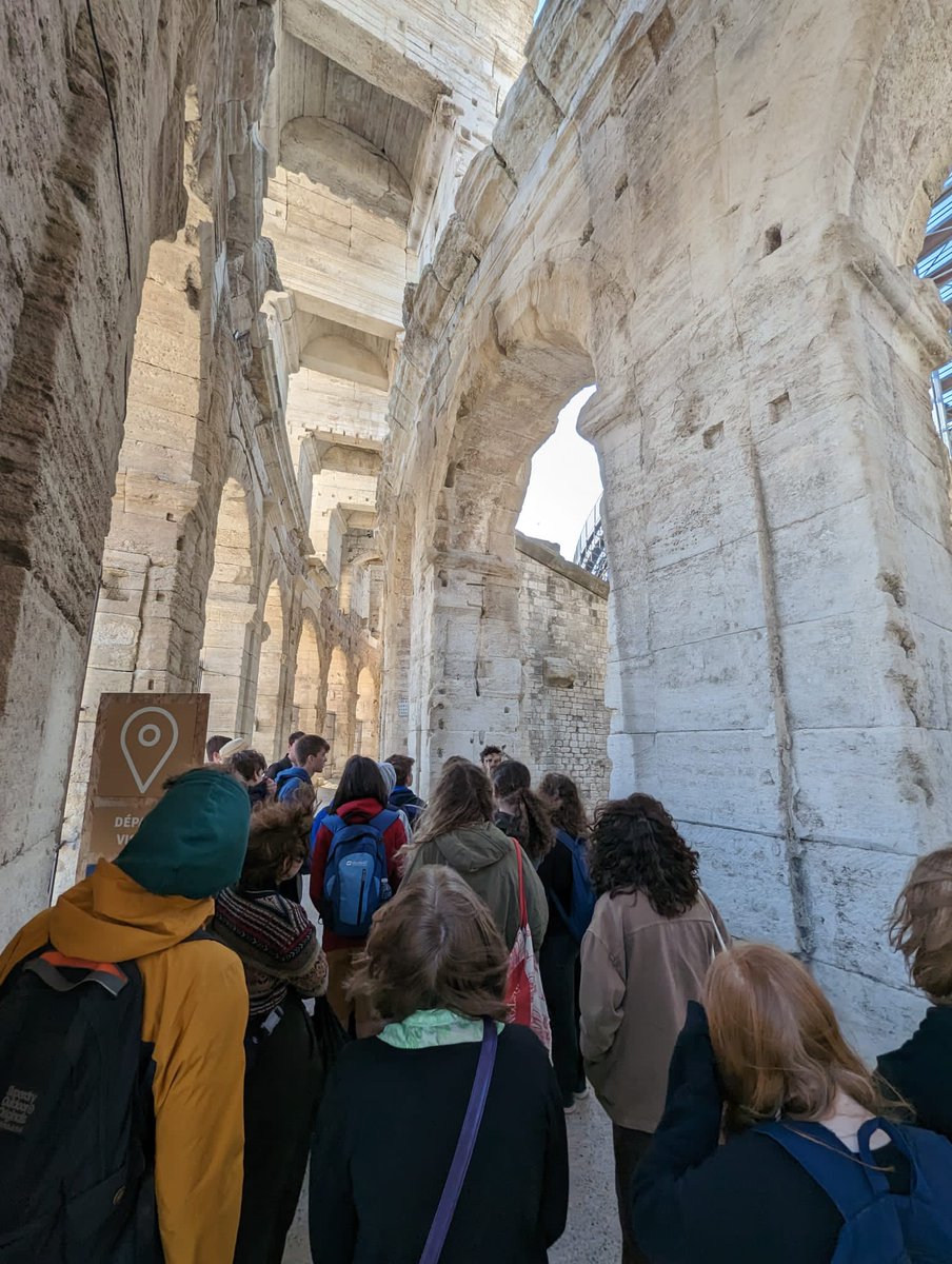 Admiring the vaulted archways of Arles' amphiteatre #TythyClassicsMFLTrip