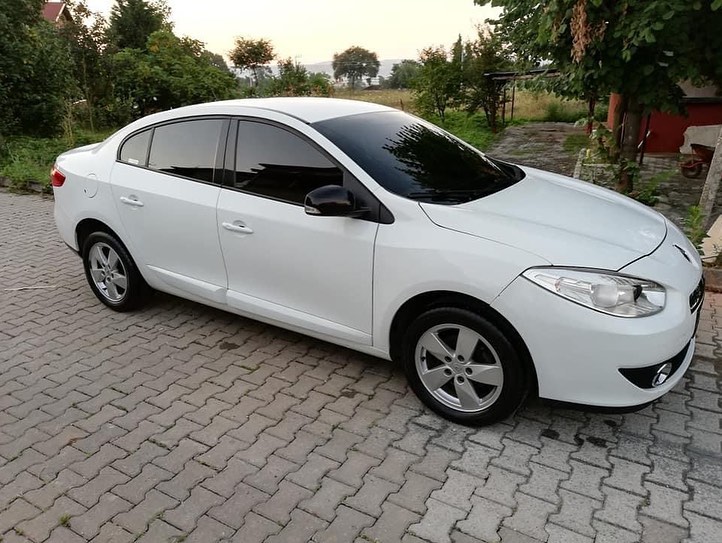 cngzadgzl's tweet image. 2012 Renault 1.5DCİ extreme edition otomatik vites 190.000KM 
Sol ön kapı DEĞİŞİKTİR.
Sol arka kapı boyalı 
Sol arka çamurluk lokal 
Bagaj kapağı lokal tramer 4.300₺
#kocaeli #2el #istanbul #yalova #adapazarı #sakarya #gölcük