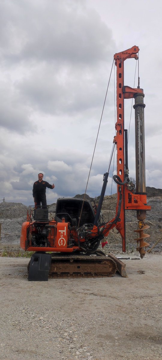 mgmining's tweet image. Siempre estamos al lado de nuestros clientes, estamos dando servicio de acompañamiento a una Piloteadora Tescar CF3 año 2016 cerca a Medellin. #mgmining #piloteadora #tescarcolombia #cimentaciones