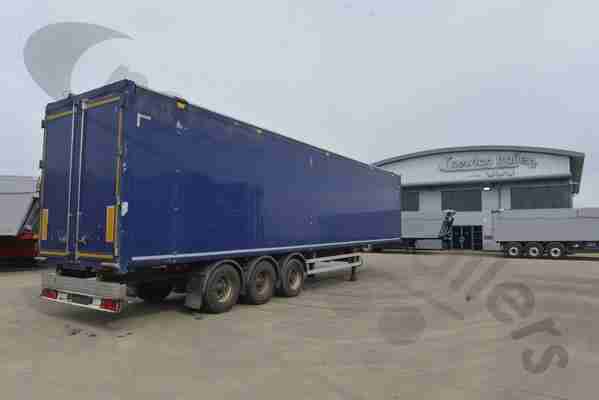 Moving Floor Kraker dlvr.it/Sm6r6X