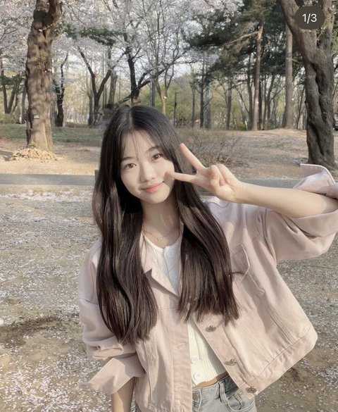 pannatic's tweet photo. Na Haeun gains attention for her beauty in her recent pictures, K-Netz can't believe how much she has grown up

https://t.co/H4oJhIfm19
#NaHaeun #나하은 https://t.co/5mnnGjCqtp