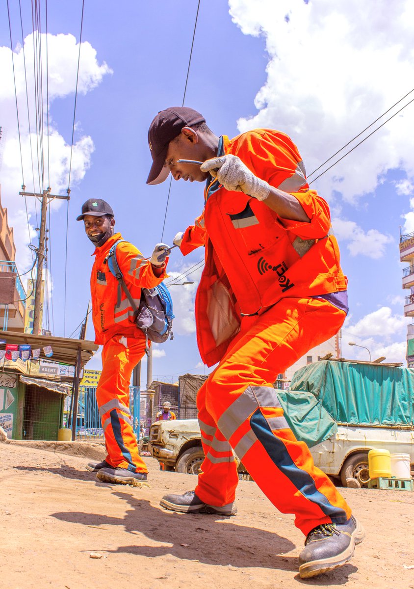 MasterBunj's tweet photo. Effortlessly connect to the internet with free network installation from Githurai, Zimermman, Roysambu, Kasarani, Hunters and Kahawa West
#freenetworkinstallation #largeareaconnectivity
#konnectinternet
#affordableinternet #flexiblepackages
#fastinternet
#reliableinternet https://t.co/JlD9Db8QWU