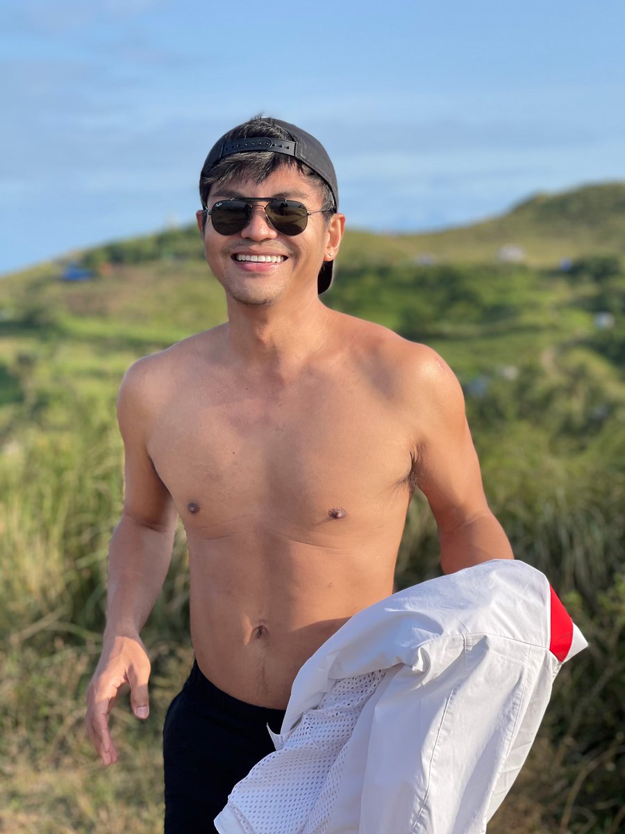 markiecastillo's tweet photo. Weights na lang nang weights kaka waits. https://t.co/8tklNd2fb5