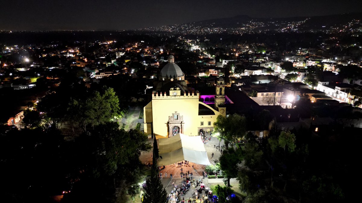 MultiSurMx's tweet photo. El Jueves Santo por la noche, muchas familias acostumbran realizar este hermoso acto de piedad llamado Visita de las 7 Casas. https://t.co/GxoYiPiaJg