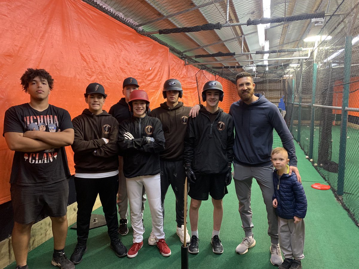 A big thank you to Dr Jeff Watts from Spineworks Chiropractic for coming out and talking to the kids about injury prevention and maintenance. 

Keep the kid working off the tee Doc! 

spineworksbc.com