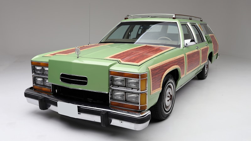 *Slaps Roof of Ship* This bad boy can fit so much syrupy viscera in it.