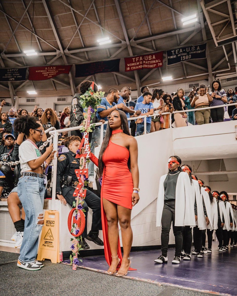 liddotee_'s tweet photo. To my neos, R.E.D.emption, you ladies have touched my heart deeply. It has truly been an honor leading you to DeltaLand, &amp; a privilege to bring you through Eta Beta. The REAL WORK begins now, and I have no doubt that y’all will make me proud. The yard is yours, hold it down! 🔺 https://t.co/lXXiDPM0mJ