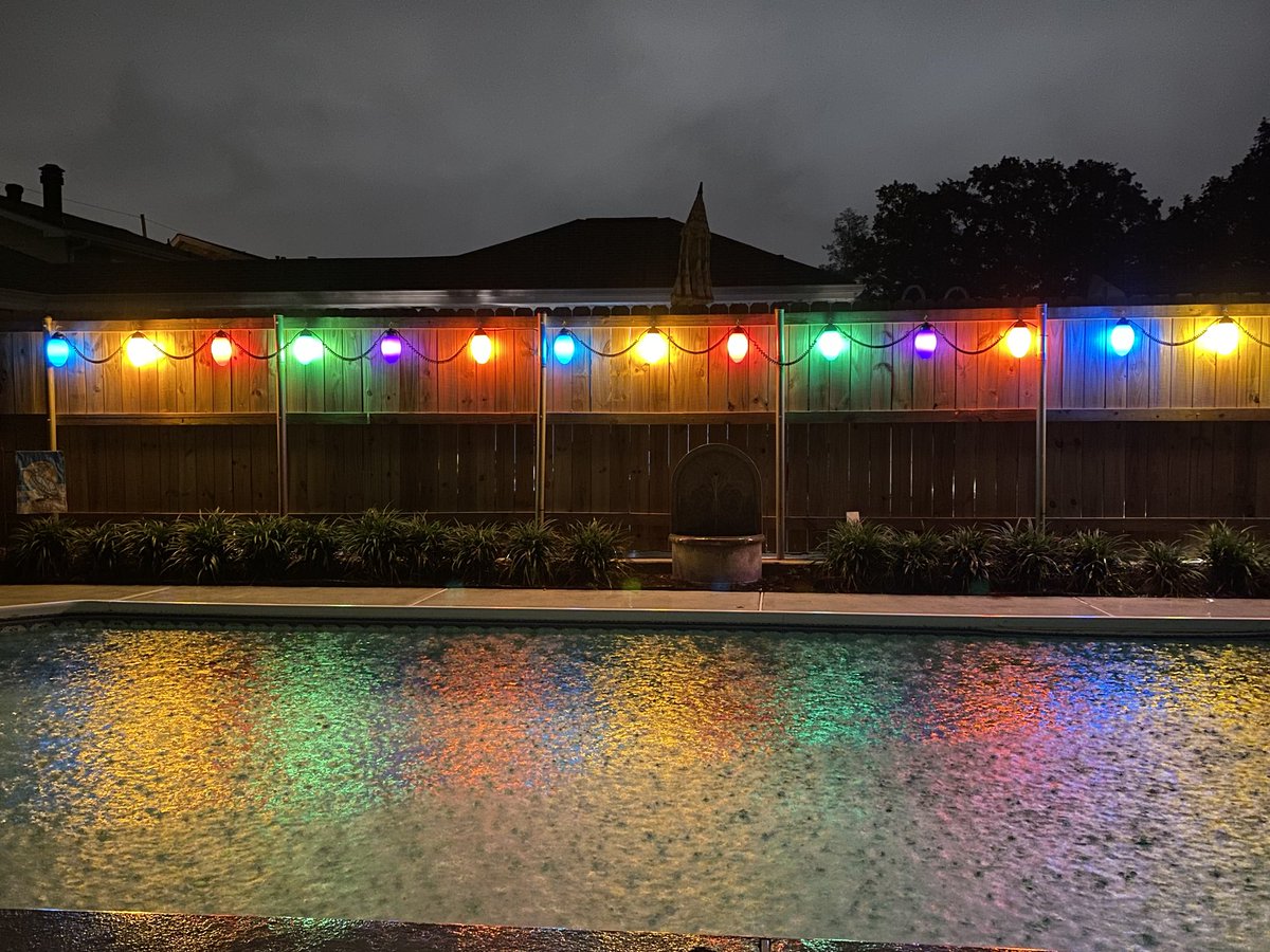 Gentle rain on the pool tonight…